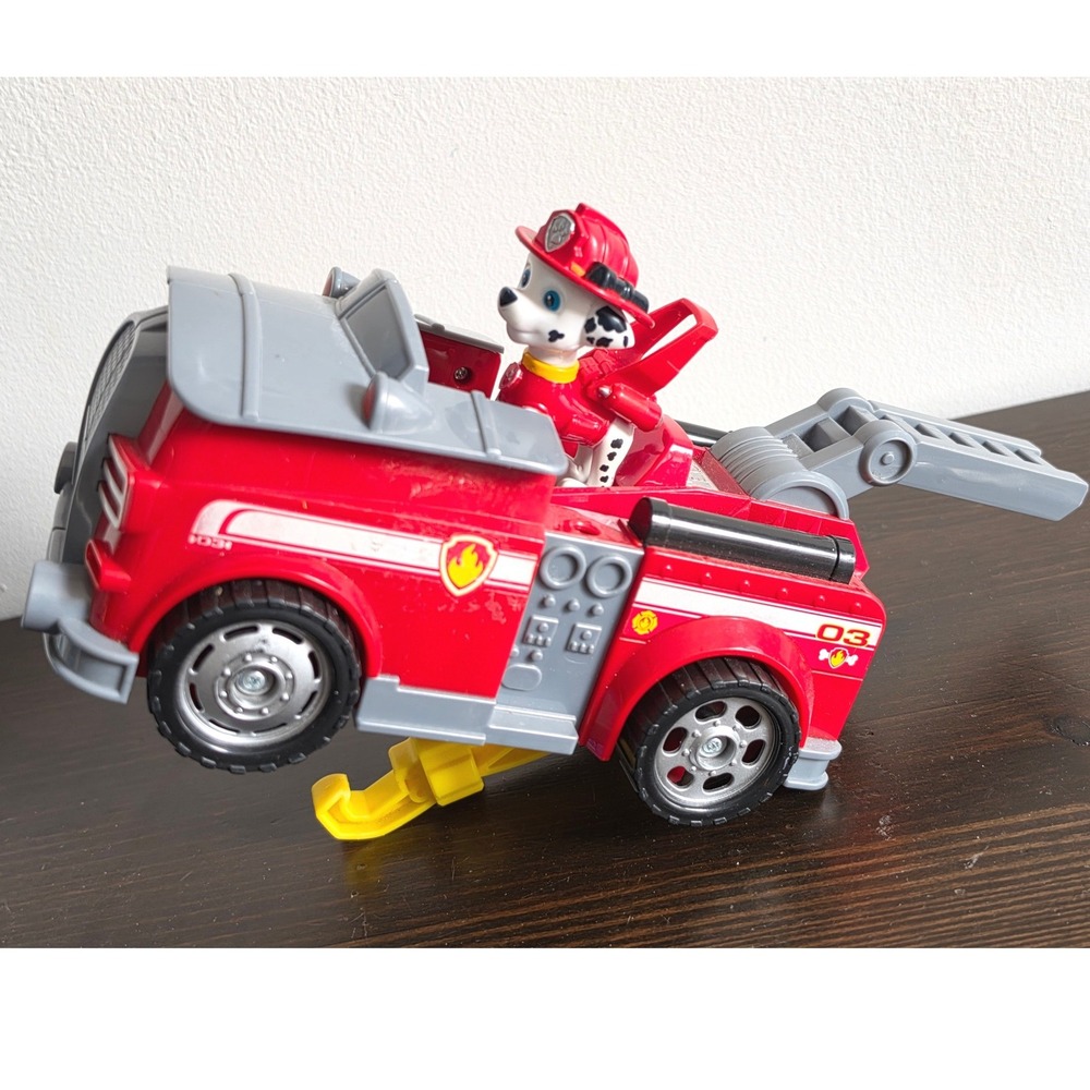 Paw Patrol Flip & Fly Marshall Transforming Fire Truck Jet Vehicle Toy Figure